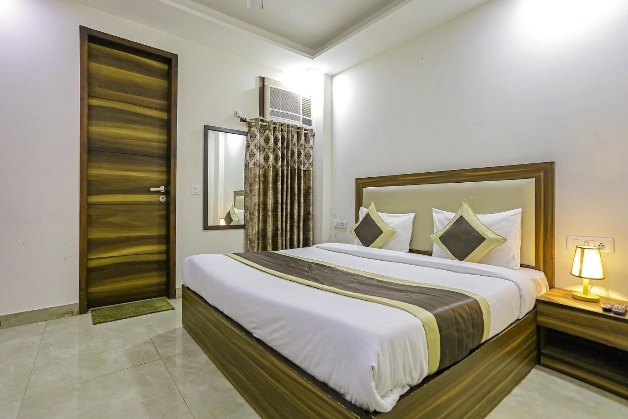 Fabhotel White House Bnb - Nr Yashobhoomi Convention Centre Δελχί Εξωτερικό φωτογραφία