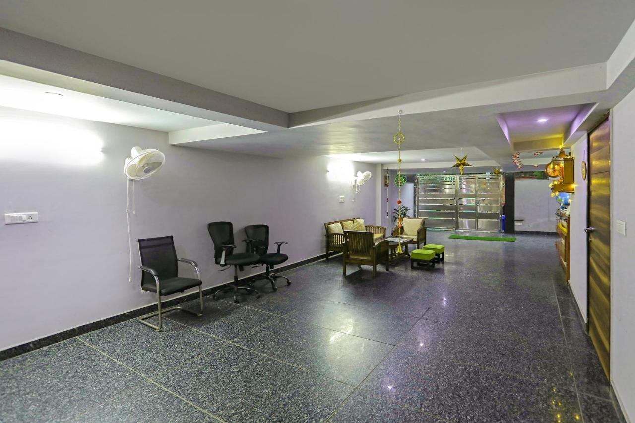 Fabhotel White House Bnb - Nr Yashobhoomi Convention Centre Δελχί Εξωτερικό φωτογραφία