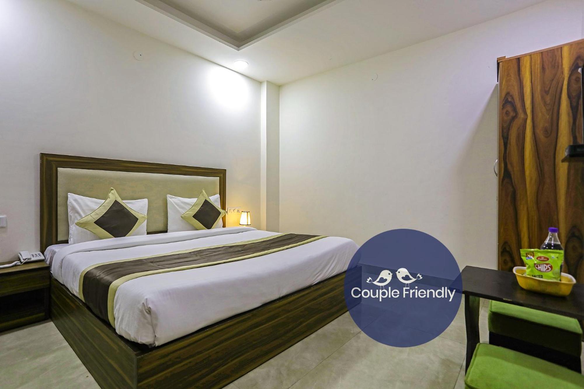Fabhotel White House Bnb - Nr Yashobhoomi Convention Centre Δελχί Εξωτερικό φωτογραφία
